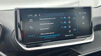Peugeot 208 1.2 100ch S&S Style — photo 13