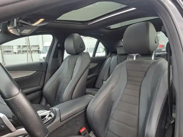 Mercedes Classe E e 220 d berline sportline — photo 32
