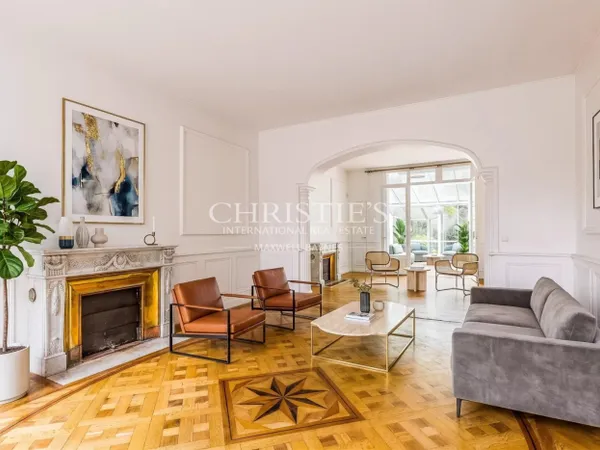 JARDIN PUBLIC - APPARTEMENT - JARDIN