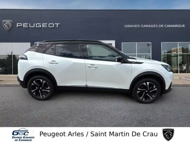 Peugeot 2008 puretech 130 s&amp;s eat8 — photo 4
