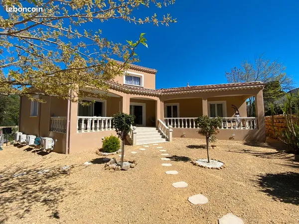 Superbe Villa type hacienda de 2018
