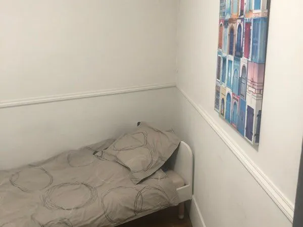 Chambre de bonne en plein Paris