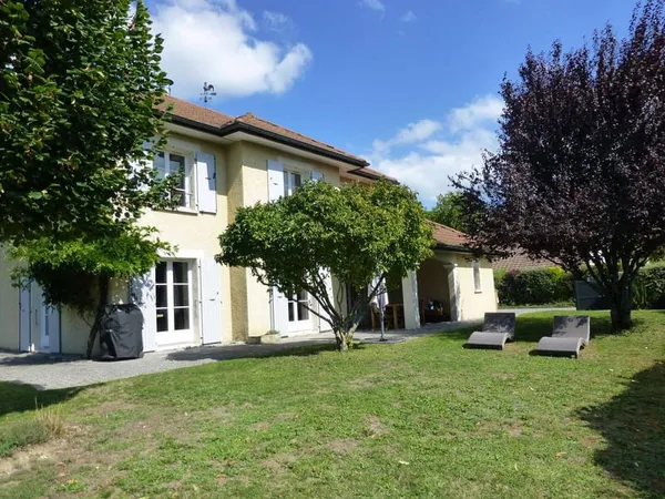 Maison 4 pièces 160 m²