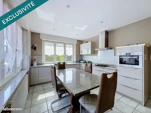 Maison 7 pièces 177 m²