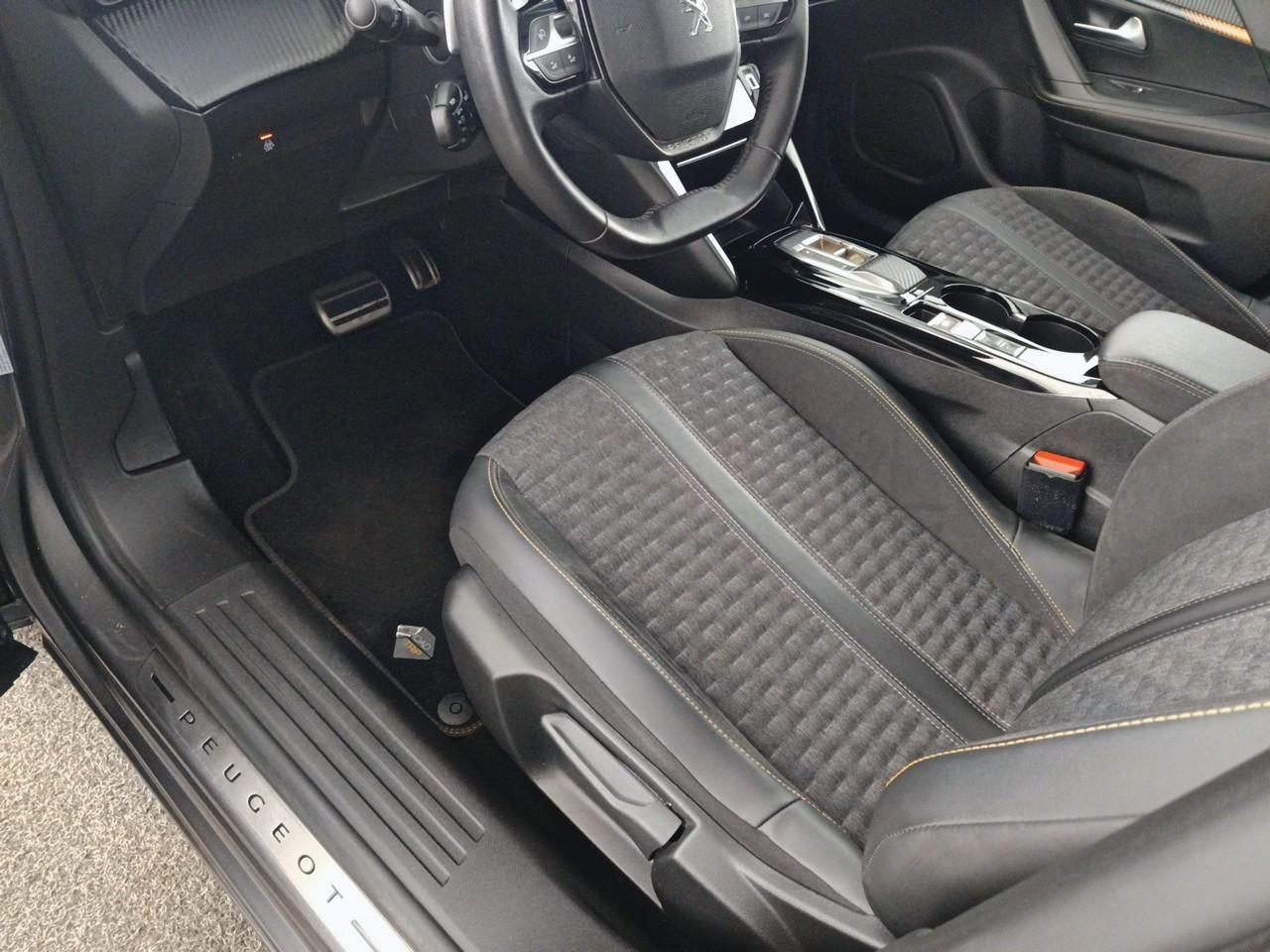 Peugeot 2008 puretech 130 s&s eat8 roadtrip — photo 21