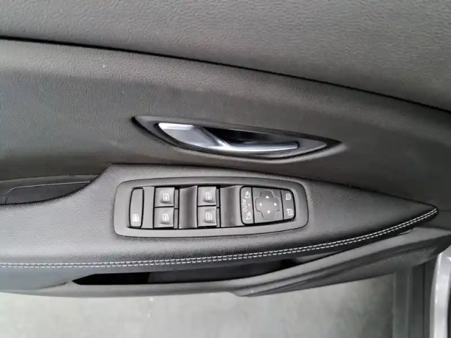 Renault Scenic tce 140 fap - 21 — photo 28