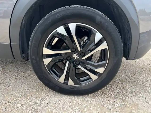 Peugeot 2008 puretech 130 s&amp;s eat8 — photo 12