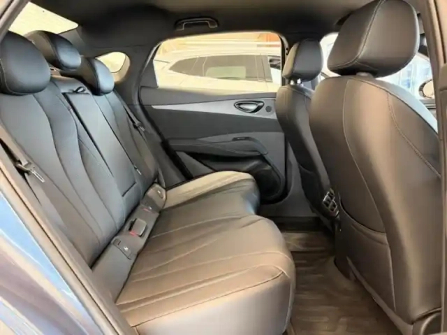 Byd Seal 6 1.5 dm-i 184ch boost — photo 10