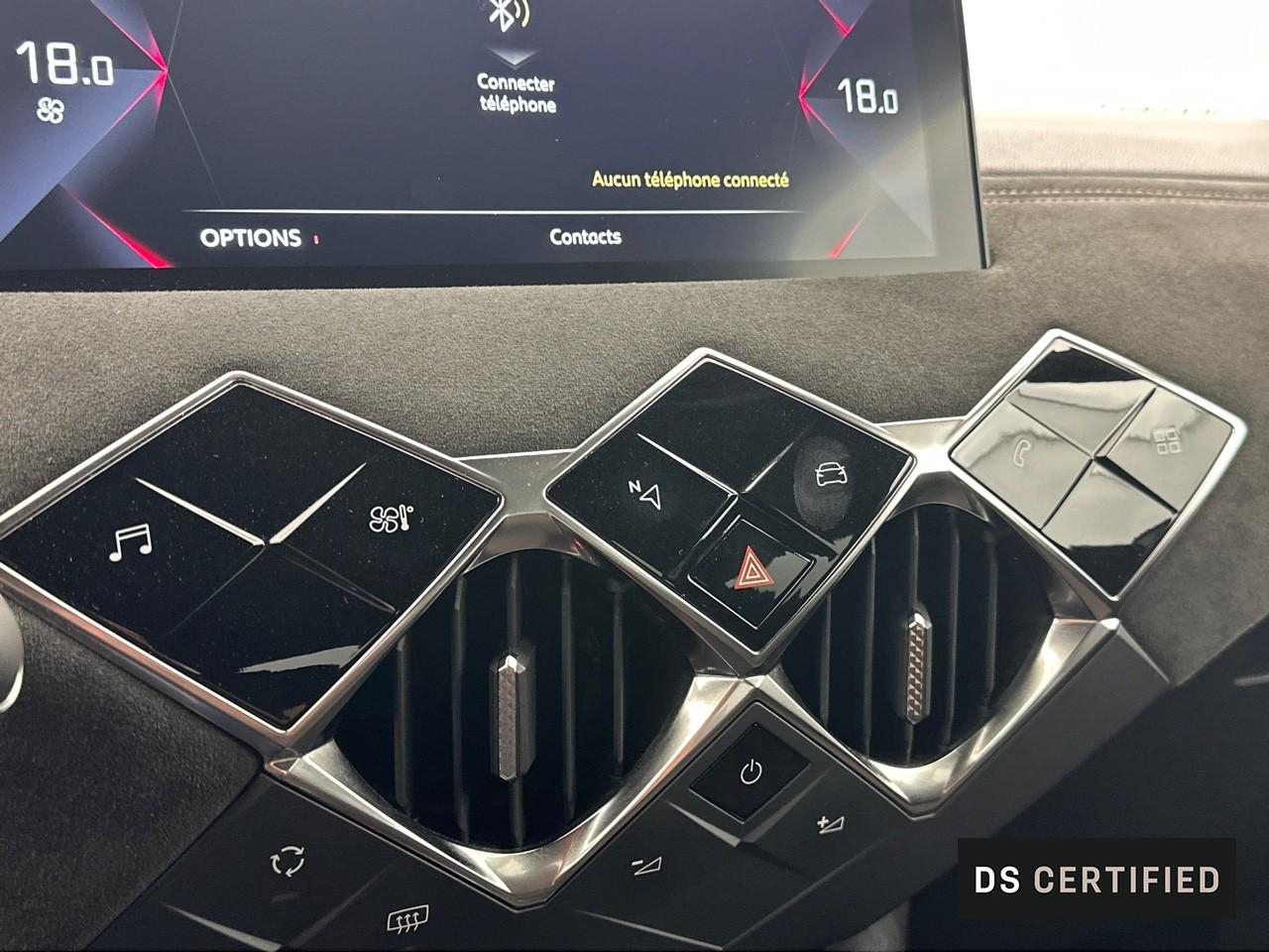 Ds Ds 3 crossback puretech 130 eat8 performance line+ — photo 27