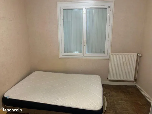Chambre Location Rennes 1p 15m² 350€