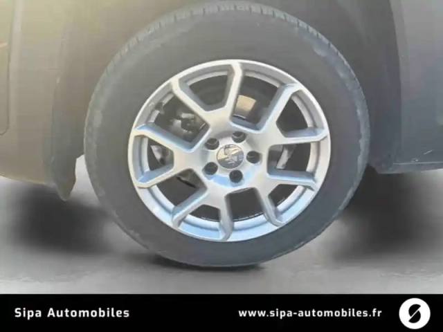 Jeep Renegade 1.0 gse t3 120 ch bvm6 — photo 9