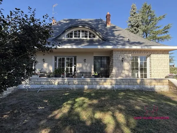 Maison 6 pièces 170 m²