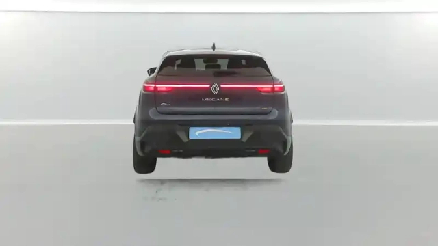 Renault Megane e-tech 220 ch autonomie confort gsr2 — photo 13
