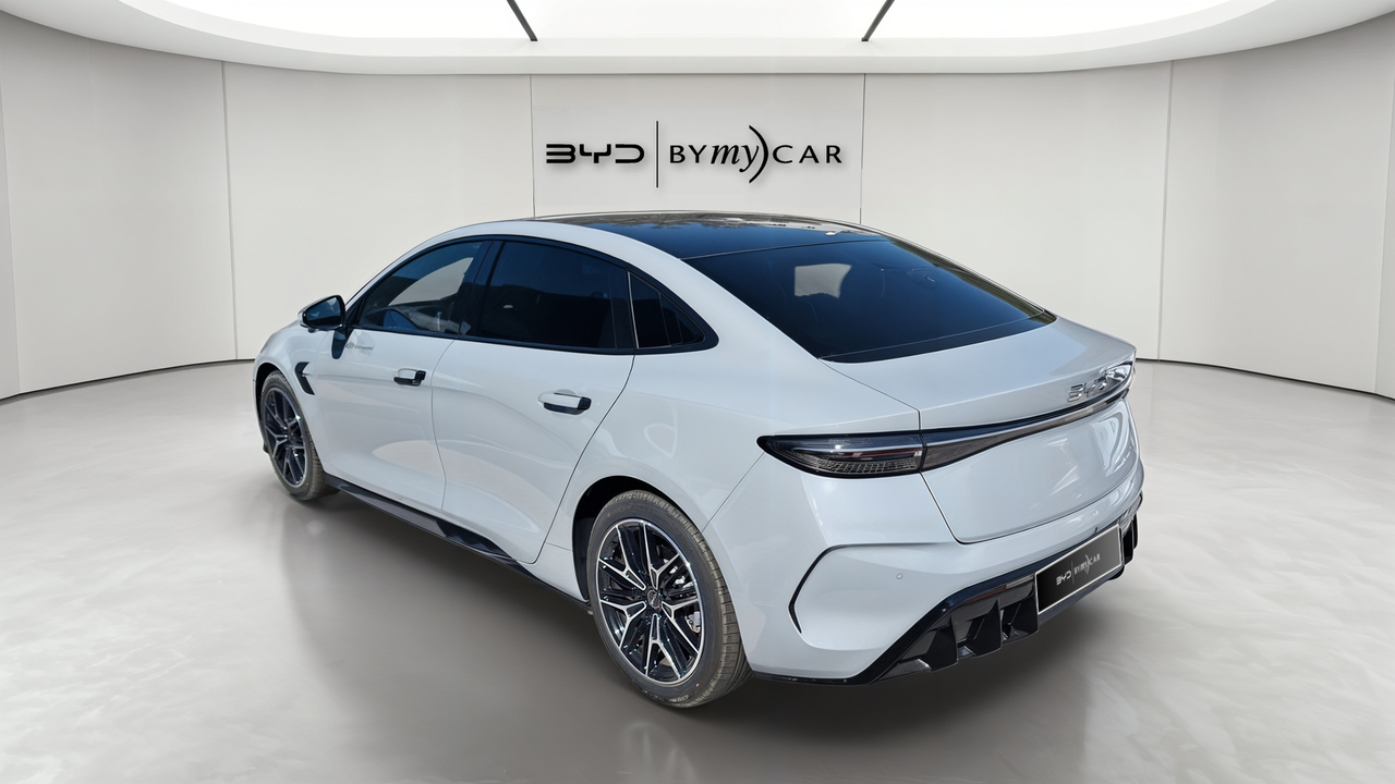 BYD Seal 82,5 kWh 530 ch AWD — photo 3