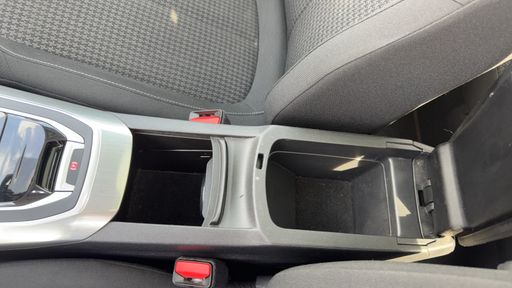 Peugeot 308 SW 1.5 BlueHDi 130 EAT6 - Active Business – 2019 – 146443 km – Diesel – Boîte Automatique — photo 10