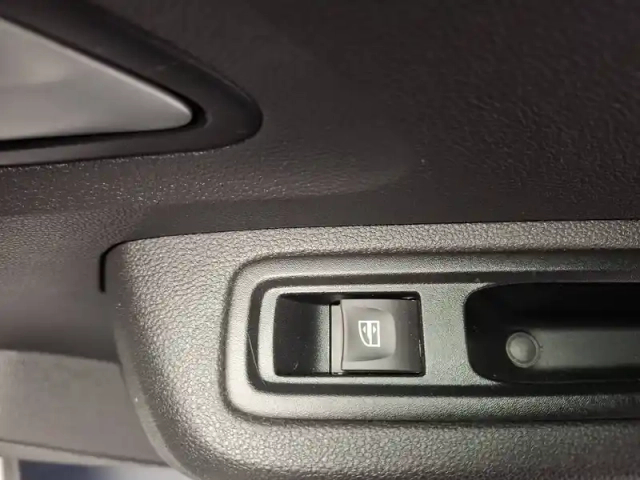 Dacia Sandero tce 90 — photo 26