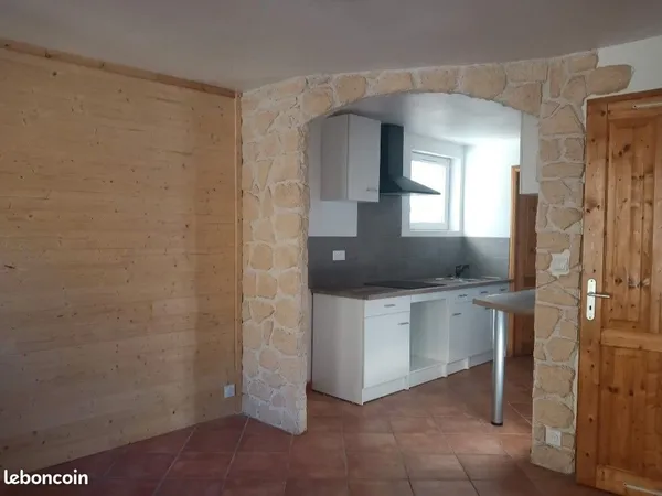 Appartement Location L'Argentière-la-Bessée 2p 30m² 480€