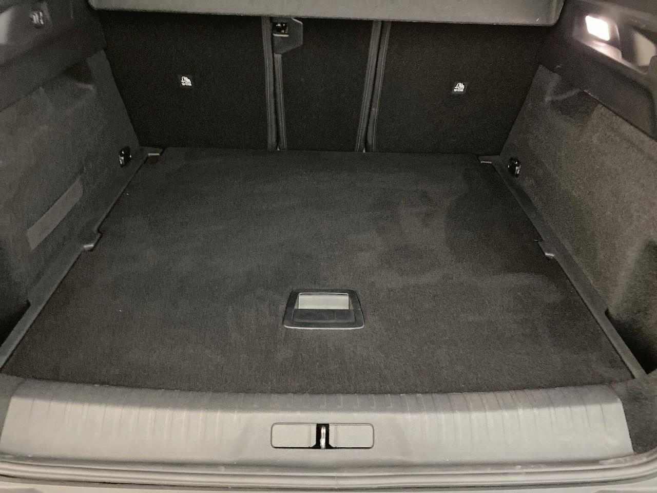 Peugeot 3008 electrique 210 ch 73 kwh allure — photo 6
