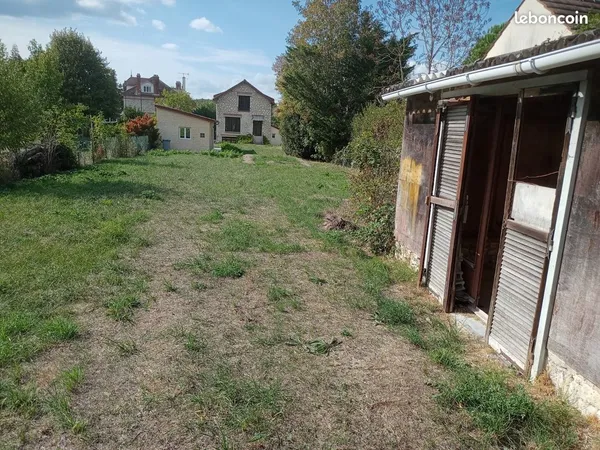 Maison entièrement rénovée avec jardin et studio indépendant - Gare à 5 min à pied