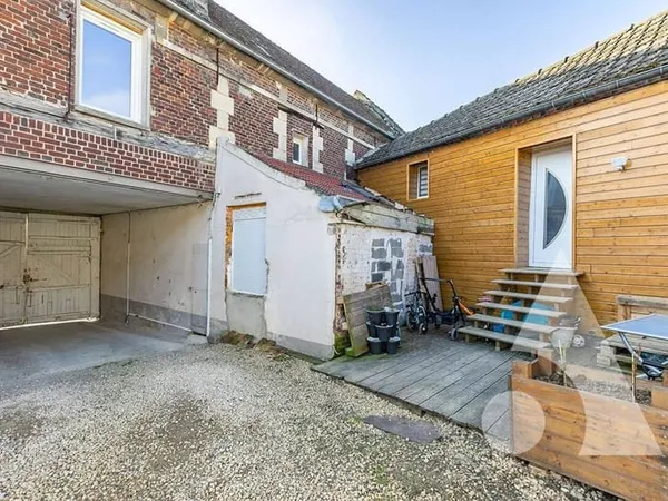 Triplex 4 pièces 93 m²
