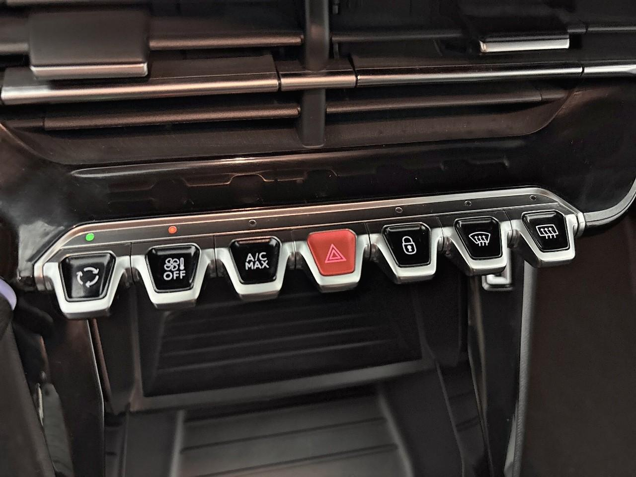 Peugeot 208 puretech 75 s&s bvm5 style — photo 23