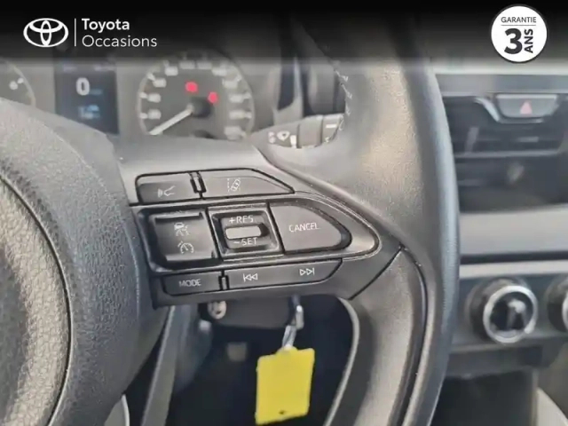 Toyota Yaris 120 vvt-i dynamic business 5p mc24 — photo 24