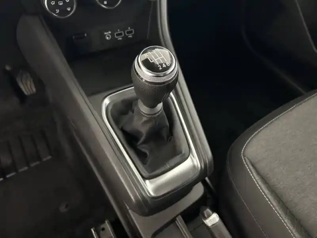 Renault Captur tce 100 gpl — photo 13