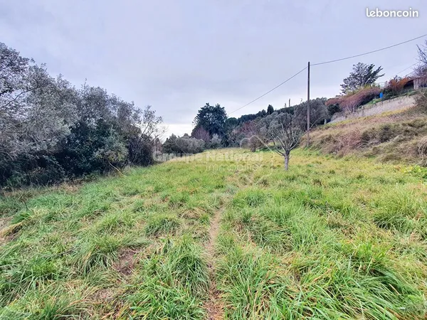 Terrain 1199 m² SAINT CHAMAS