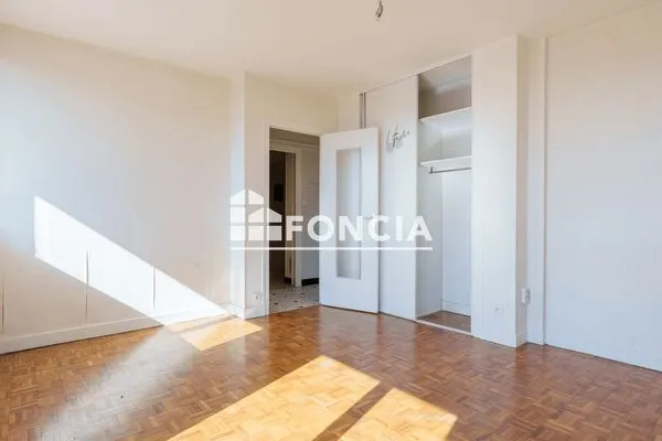 Appartement 1 pièce 27 m²