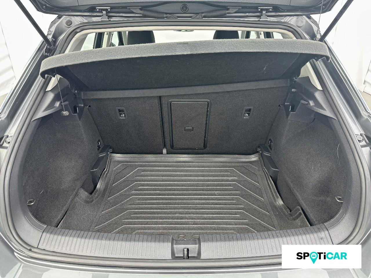 Volkswagen T-Roc 1.5 tsi evo 150ch carat euro6d-t 117g — photo 6