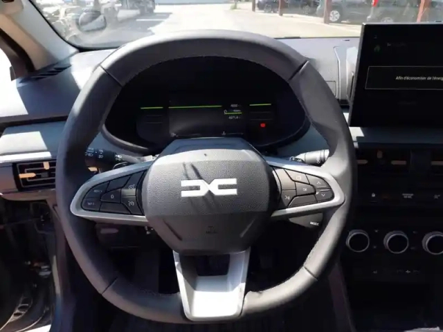 Dacia Sandero eco-g 120 auto — photo 11