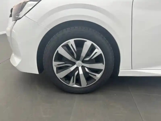 Peugeot 208 puretech 75 s&amp;s bvm5 — photo 13