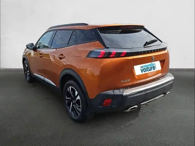 Peugeot 2008 puretech 130 s&amp;s bvm6 — photo 7