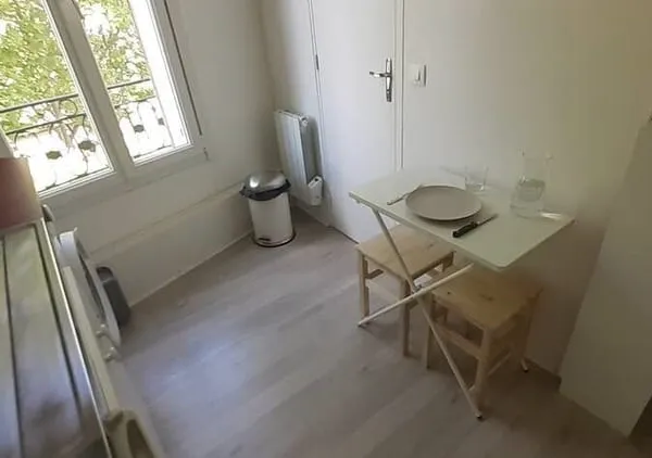 Studio / 28m² / Ivry sur Seine (RER C)