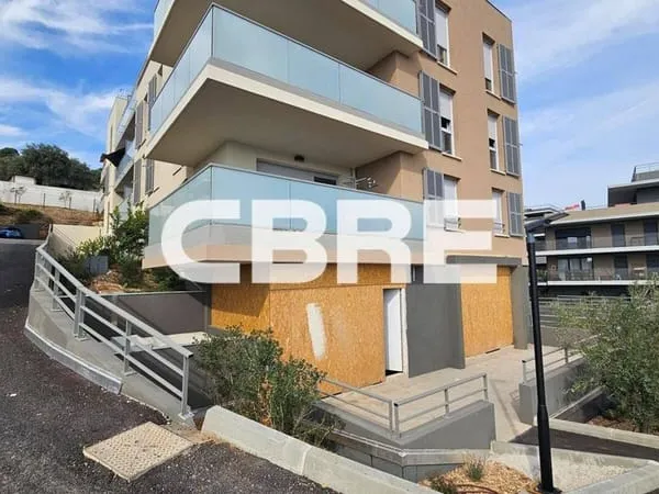 Boutique 196 m²