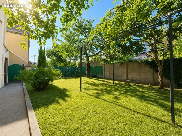 Maison 6 pièces 130 m²