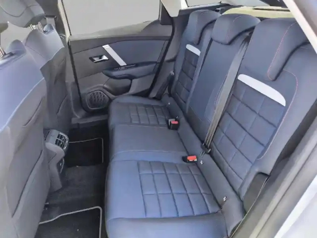 Citroën C4 hybride 145 e-dcs6 — photo 12
