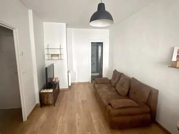 Location meublée Marseille 7ème, Rue Sainte proche Vieux Port Type 2