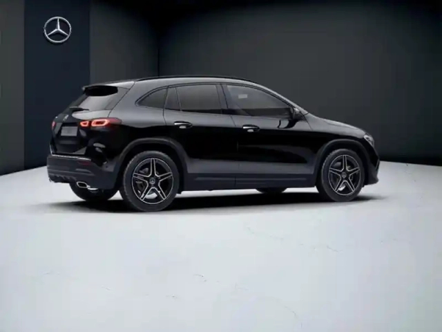 Mercedes Gla 200 d amg line — photo 20
