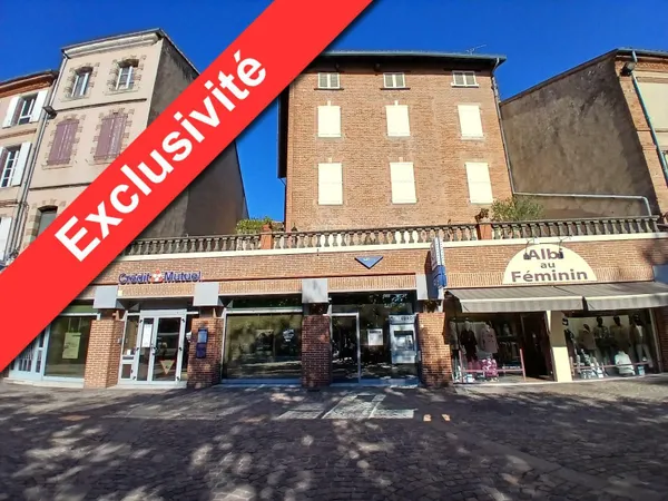 Local commercial 440 m²