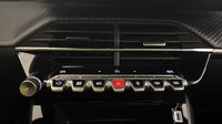 Peugeot 2008 1.2 Hybrid 145ch Style e-DCS6 — photo 26