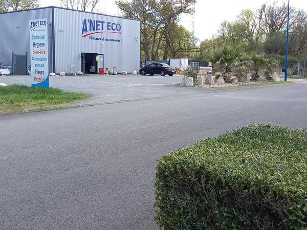 Local commercial
