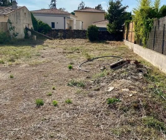 Terrain 300 m² Grans