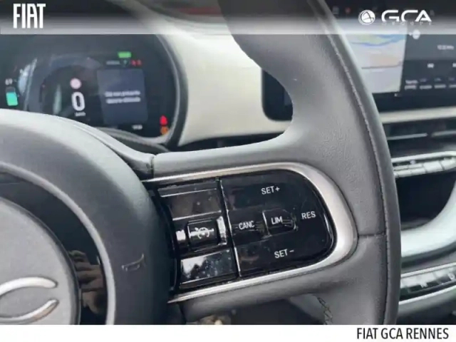 Fiat 500 e 118ch my23 — photo 10