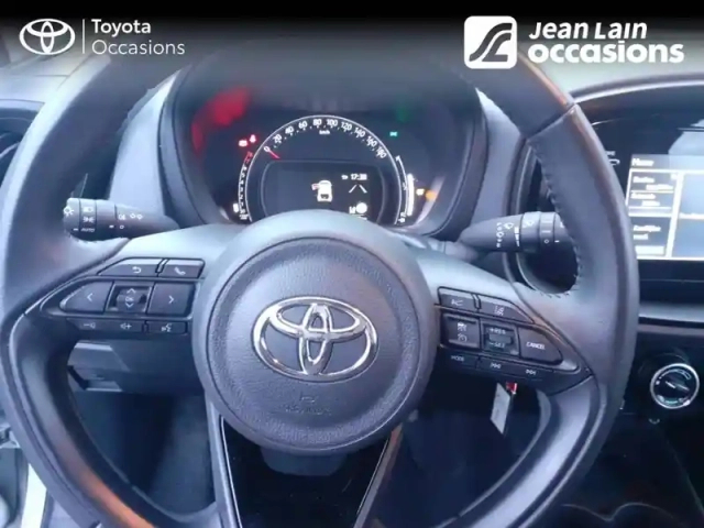 Toyota Aygo X 1.0 vvt-i 72 — photo 32