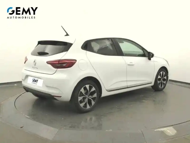 Renault Clio tce 90 — photo 62