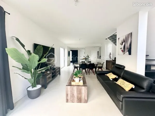 Maison 6 pièces 120 m²