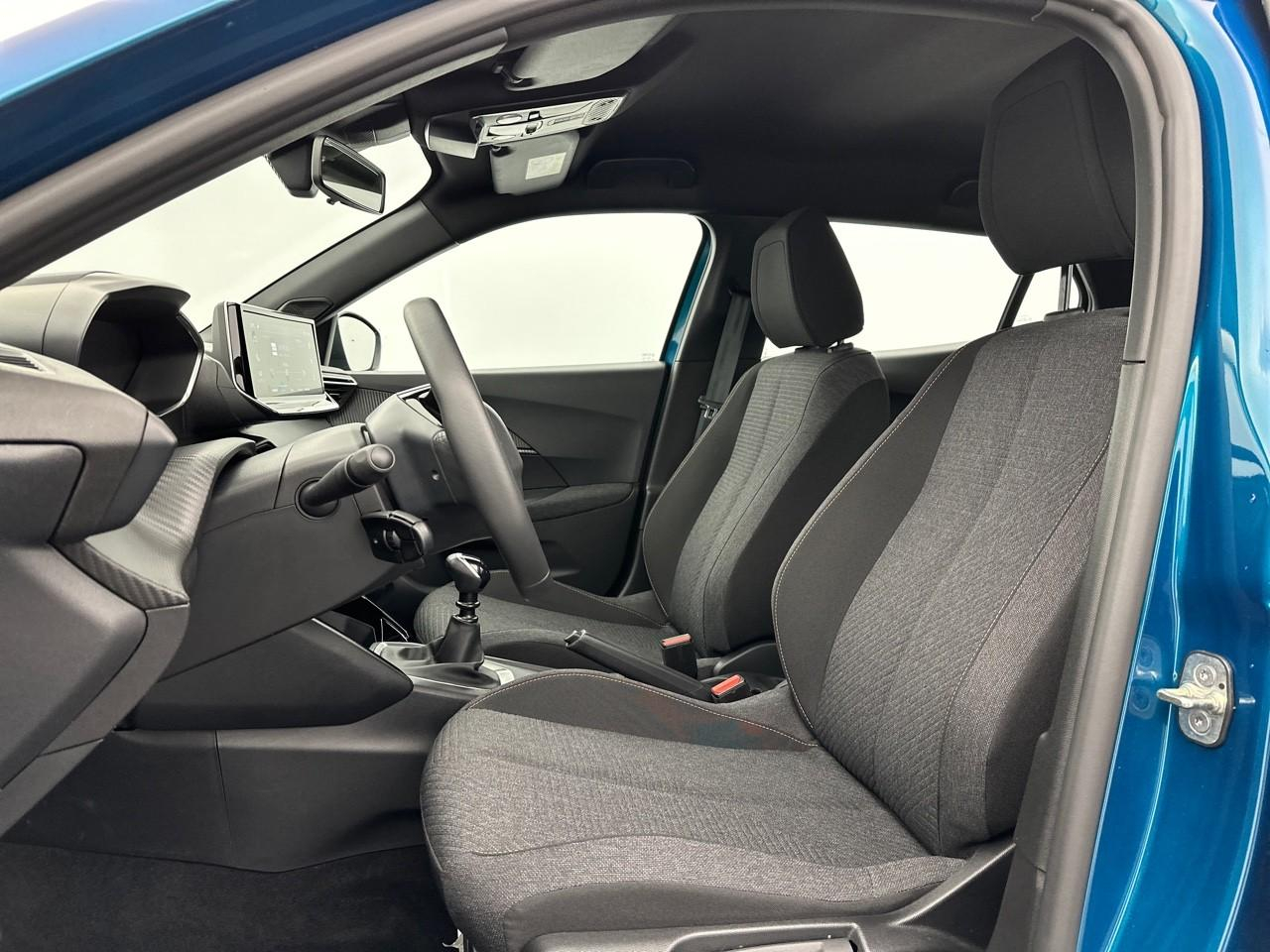 Peugeot 2008 100 s&s bvm6 style — photo 9