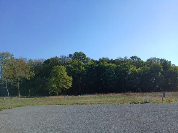 Terrain 350 m²
