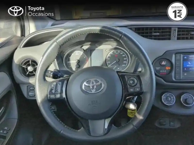Toyota Yaris 110 vvt-i france connect 5p my19 — photo 9